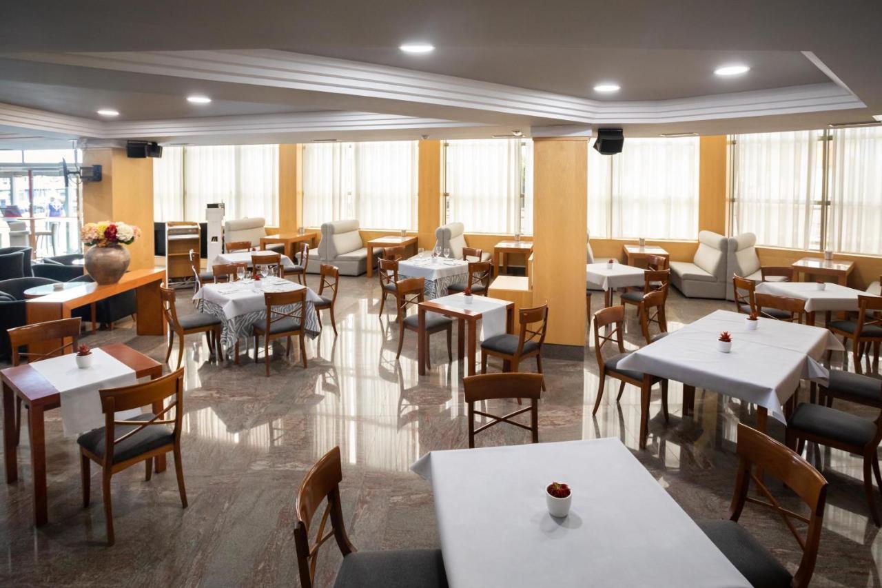Gran Hotel De Феррол Экстерьер фото
