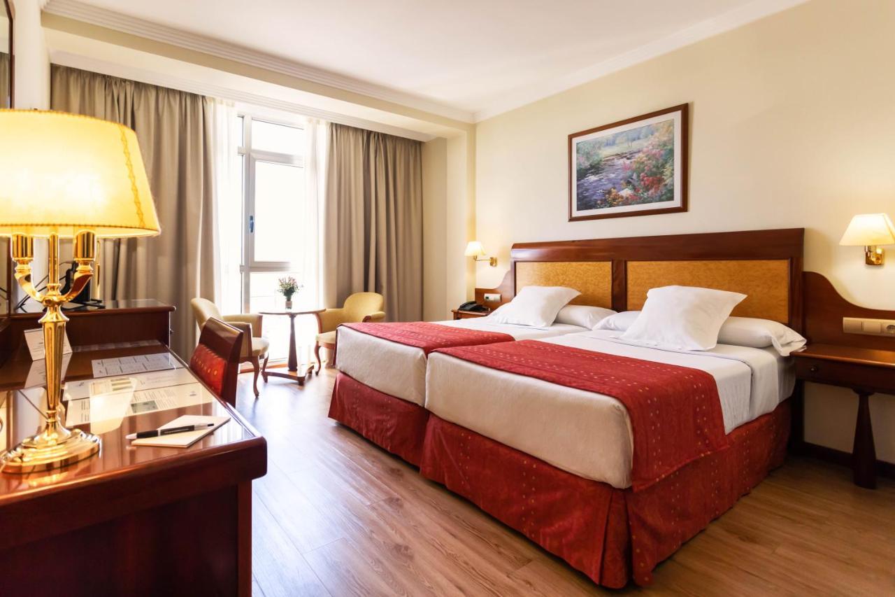 Gran Hotel De Феррол Экстерьер фото
